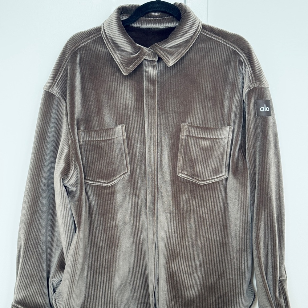 ALO Yoga Ribbed Velour Shaket